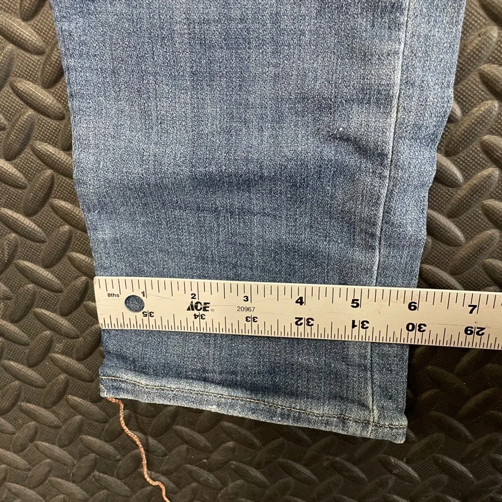 Wright's Blue Light Washed Standard Denim‎ Jeans Casual Wear Men's Size 31